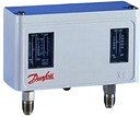 Presszosztát duo KP15 aut.res 1/4"men. Danfoss diff.0,7/4b L-0,2/7,5b H8/32b 060-124166
